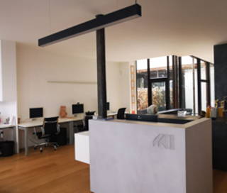 Bureau privé 60 m² 6 postes Coworking Rue Notre Dame de Nazareth Paris 75003 - photo 1